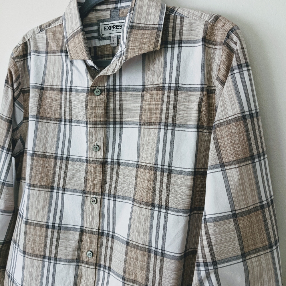 EXPRESS Men's Fitted Button Down